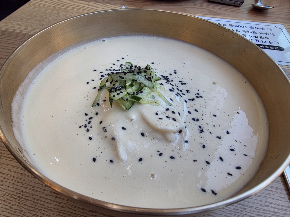 Okmyeonok (옥면옥) 1
