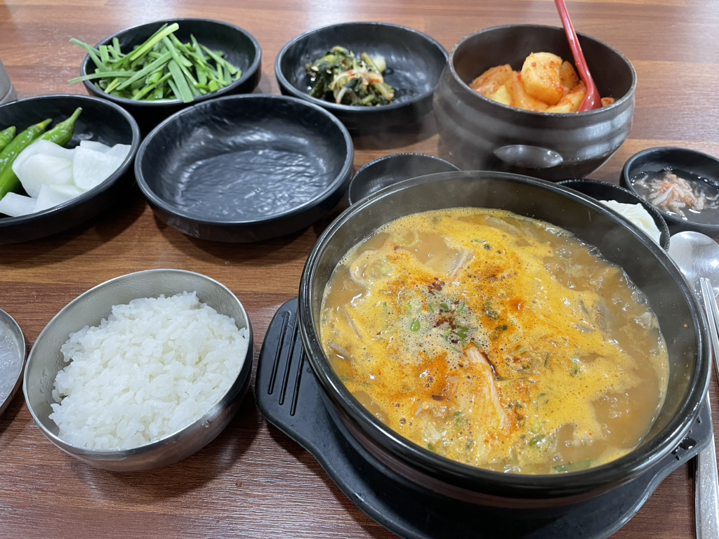 Deoksanbadasundae 3