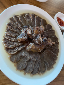 Gwiyeondang (귀연당) 1
