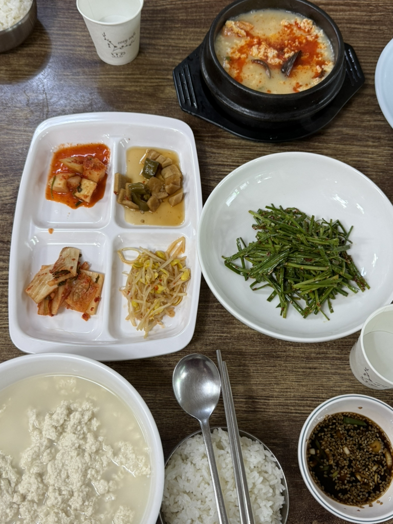 Sundubumaeulsikdang (순두부마을식당) 1