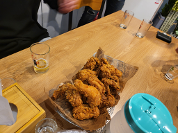 BHC치킨 영등포공원점 대표 사진