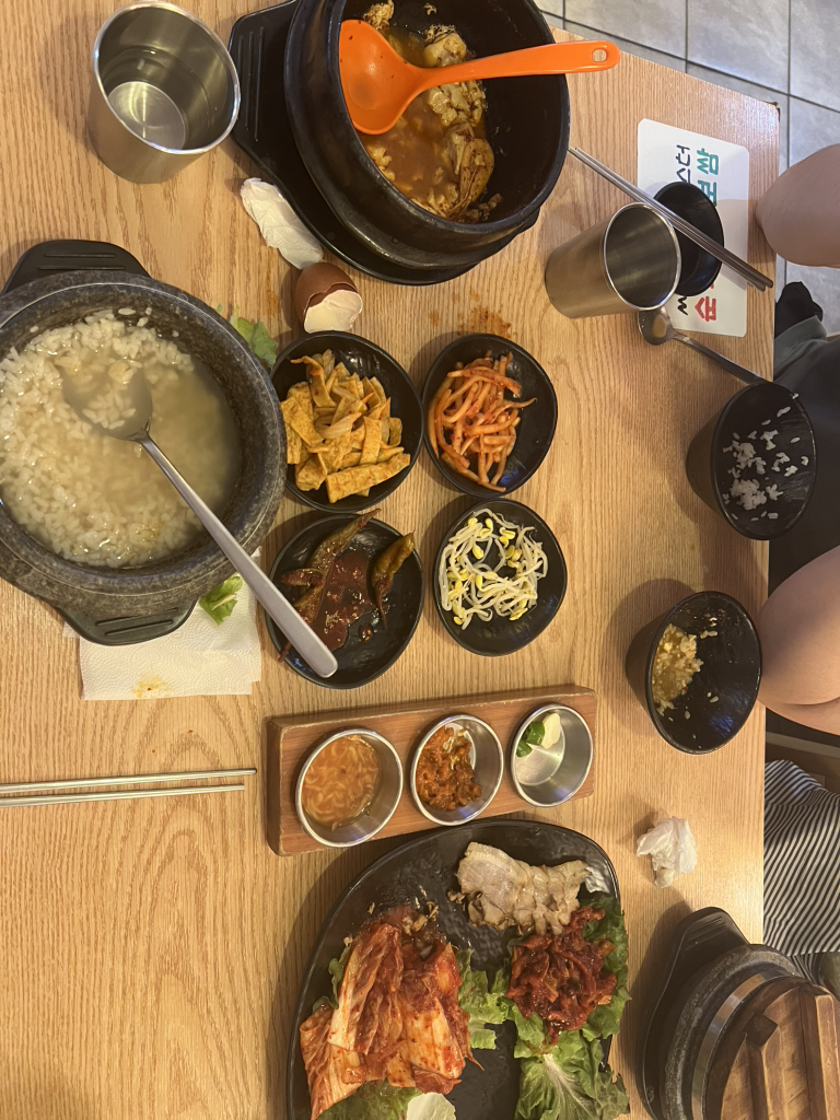 Miseuteosundubusangbongjeom (미스터순두부상봉점) 1