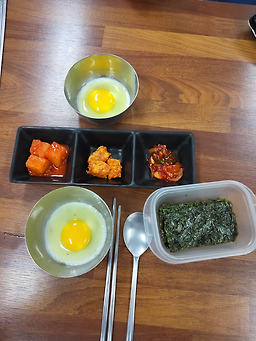 Jeonjukongnarukongnamulgukbap (전주콩나루콩나물국밥) 3