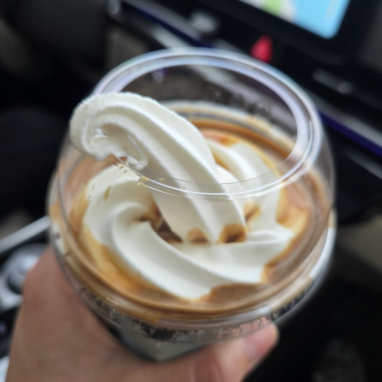 폴바셋 제주용담DT점