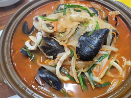 Daeseungdakkalguksu (대승닭칼국수) 3