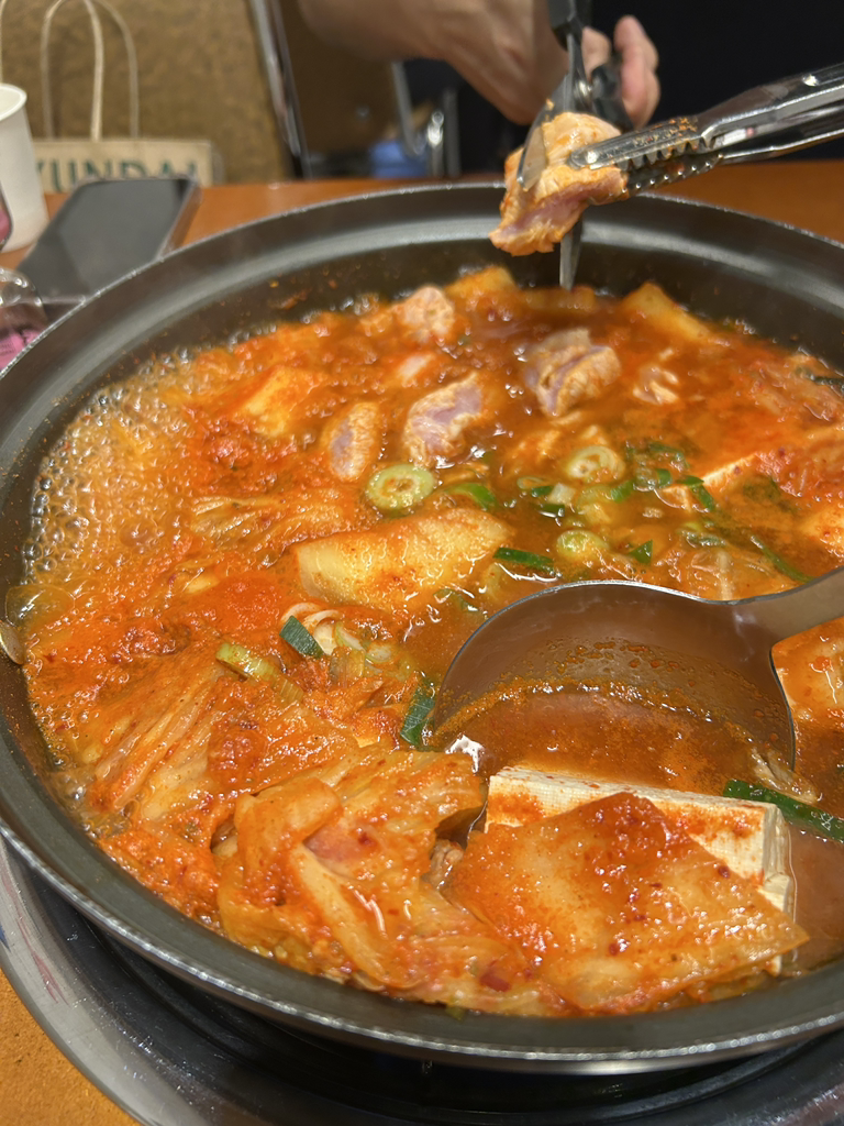 백채김치찌개 잠실새내점 사진 3