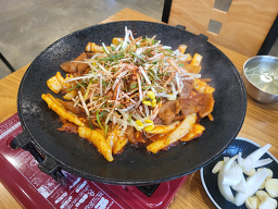 신창흑돼지두루치기 사진 6