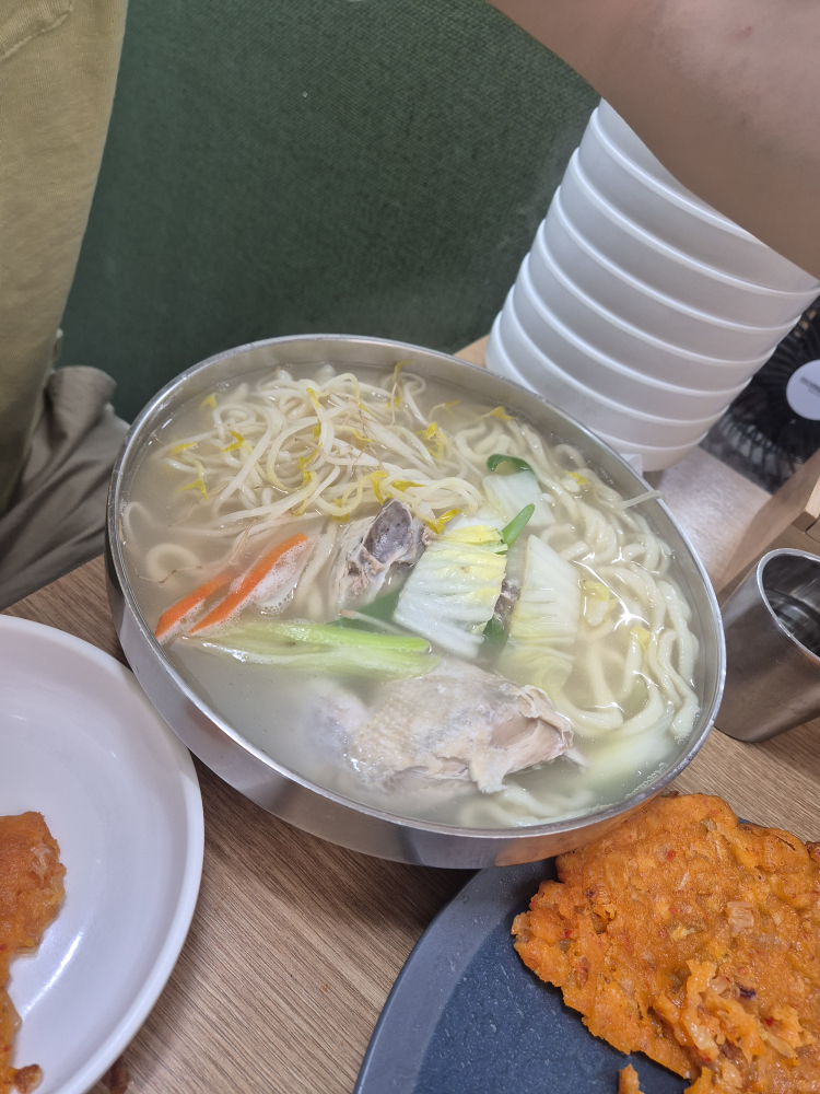 향원칼국수 5