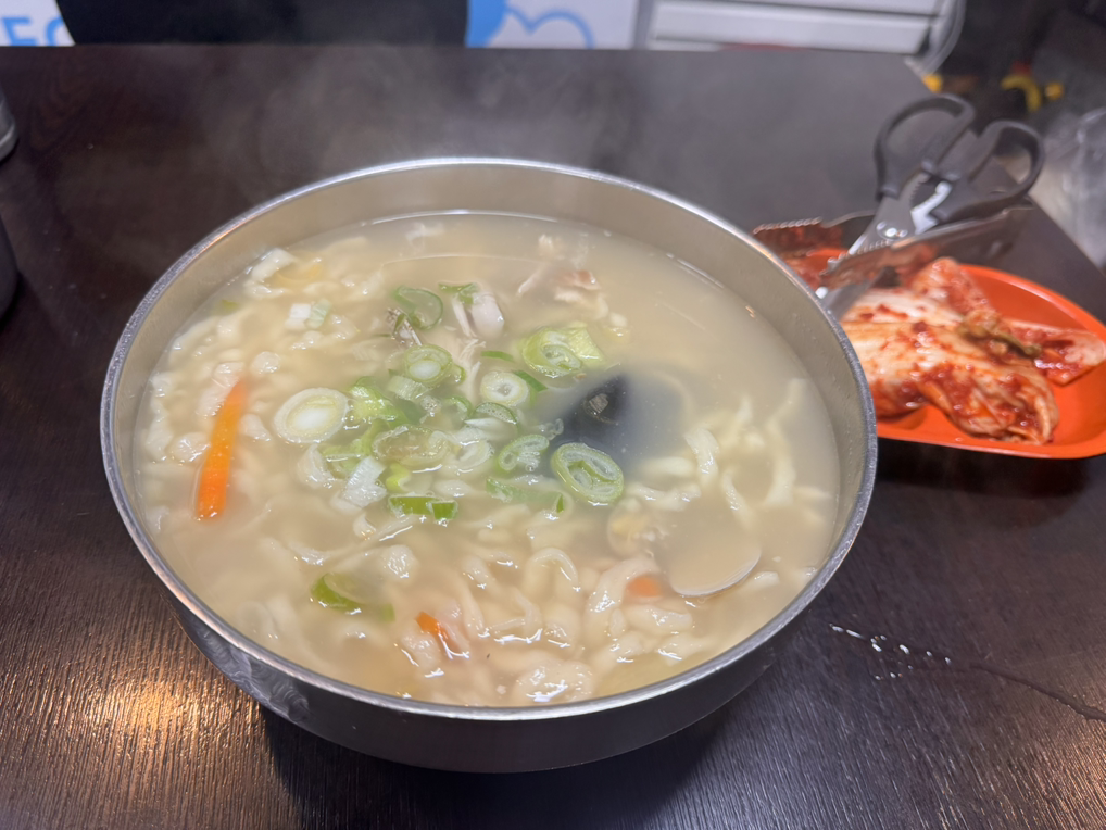 손칼국수냉면 사진 2