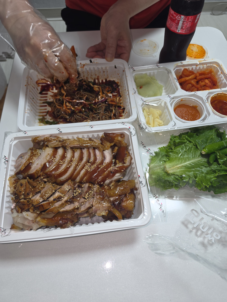 더맛있는족발보쌈 1