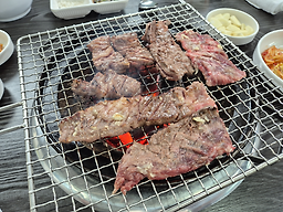 Gohyanggalbi (고향갈비) 3
