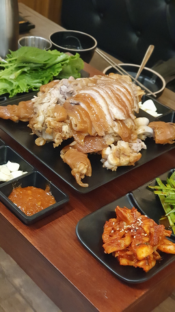 귀한족발 2