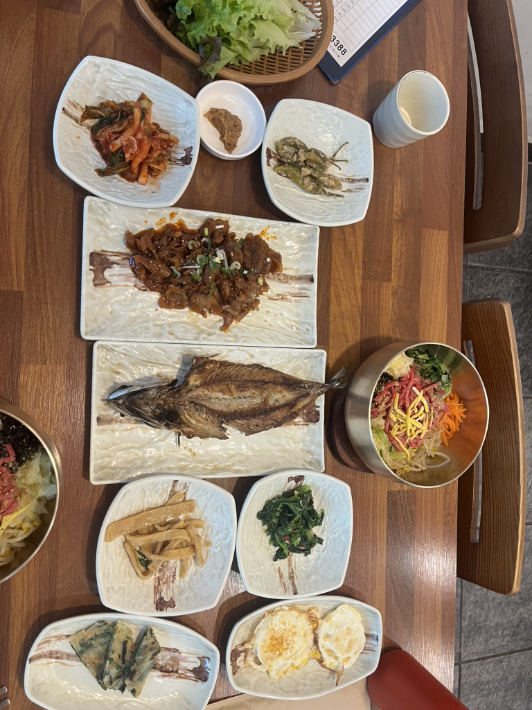 Sanchaemadang (산채마당) 3