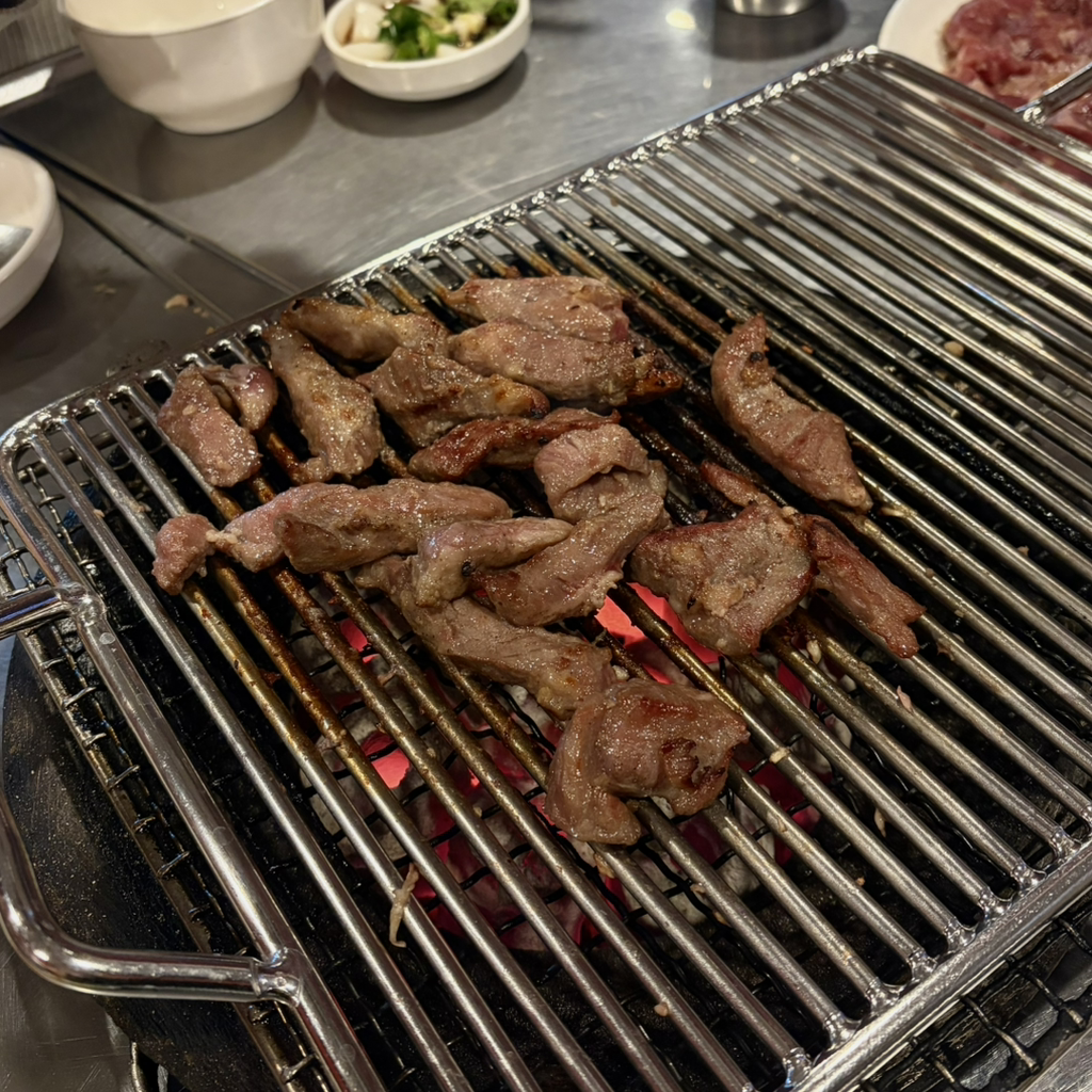 돈군네돼지한판 대표 사진