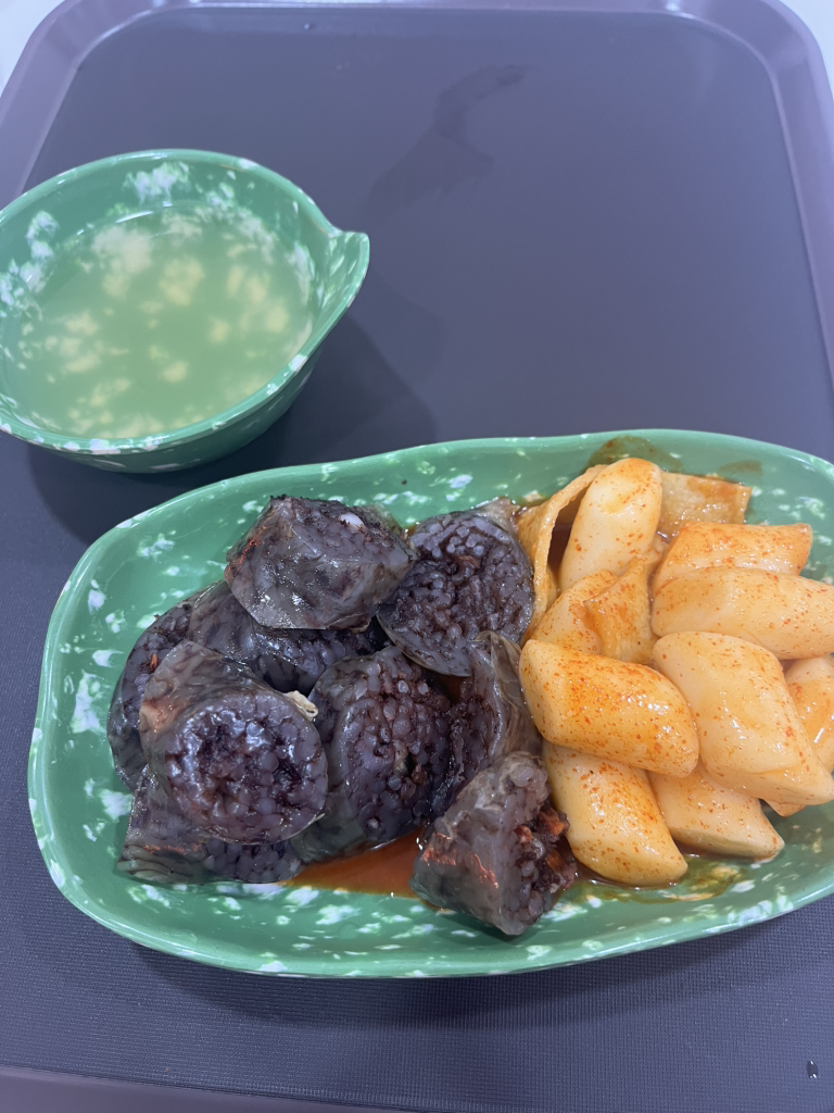 Maseongtteokboki yangjaeyeokjeom 3