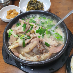 Solbatsundae (솔밭순대) 1