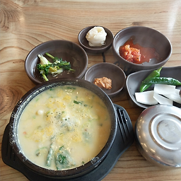 Gohyangokeolkeunsundaegukpungmujeom 3