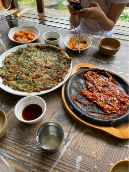 Songrimhoegwan (송림회관) 2