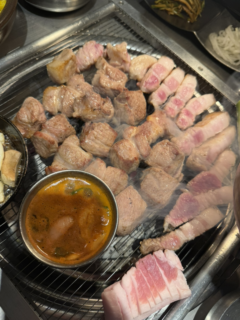 돈멜 서현점 대표 사진