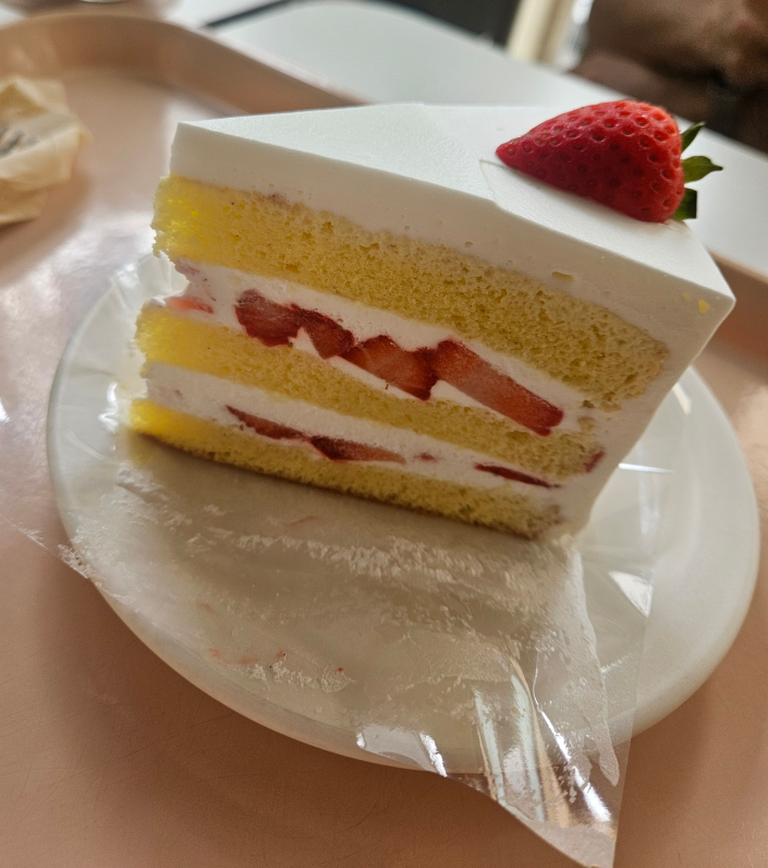 피오니 홍대점