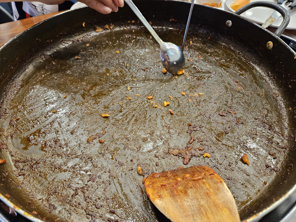 Chuncheongoldakgalbi (춘천골닭갈비) 3