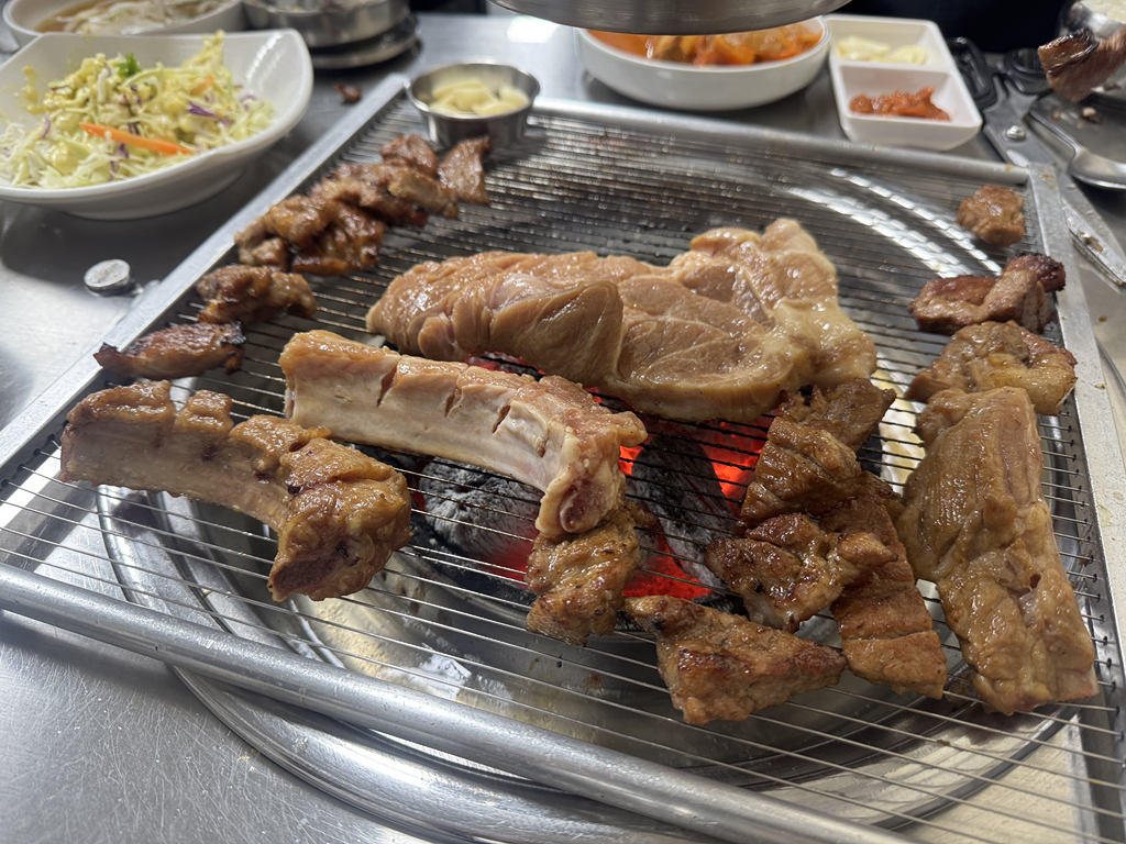 Chamsutgalbihwarochon (참숯갈비화로촌) 1