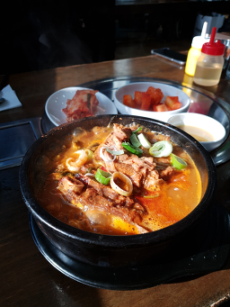 청석골감자탕순대국 사진 2