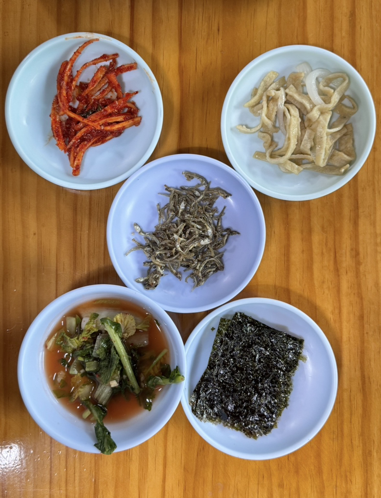 Odumakgolsikdang (오두막골식당) 1