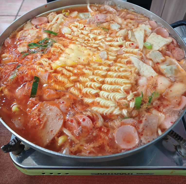 의정부부대찌개 한양대점 사진 2