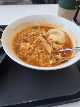 Ssadagimbap yangjaeyeokjeom (싸다김밥 양재역점) 1