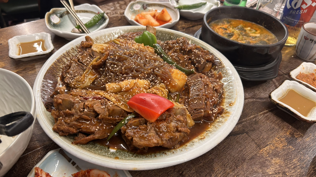 Taegyeongcheongjindonghaejangguk (태경청진동해장국) 2