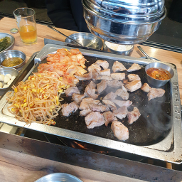 칼맞은삼겹살 강남본점 사진 7
