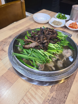 금촌능이버섯백숙 2
