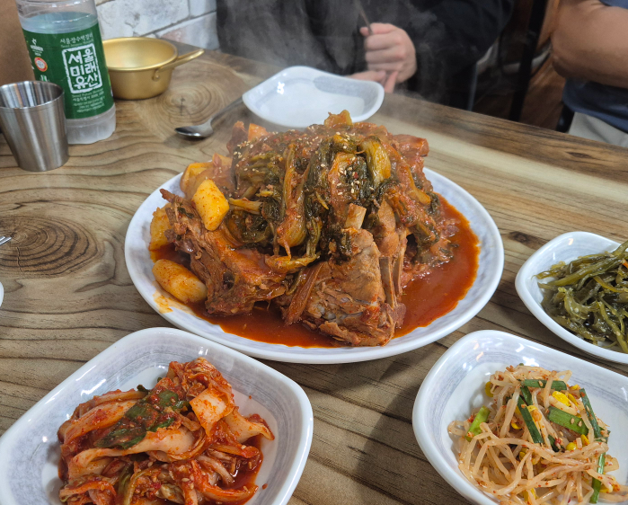 Dawon matkalguksu (다원 맛칼국수) 1