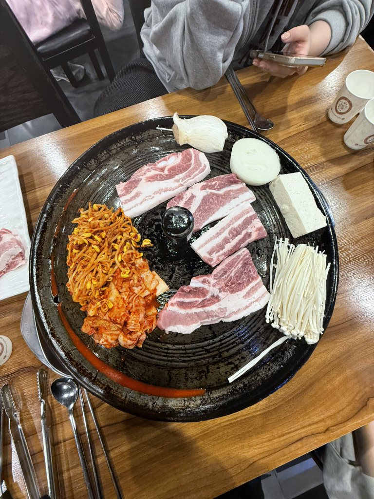 소문난솥뚜껑삼겹살 삼성전자점 사진 2
