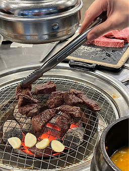 Hyeonbangobaeksogalbisal (현방오백소갈비살) 2