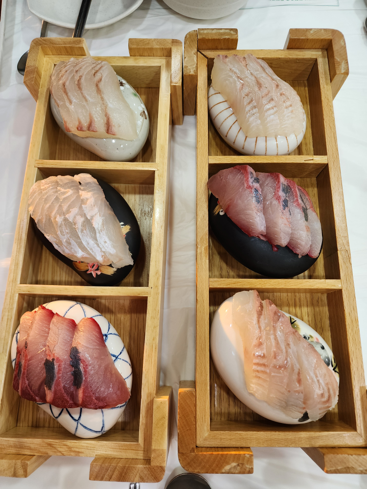 참바다횟집 1