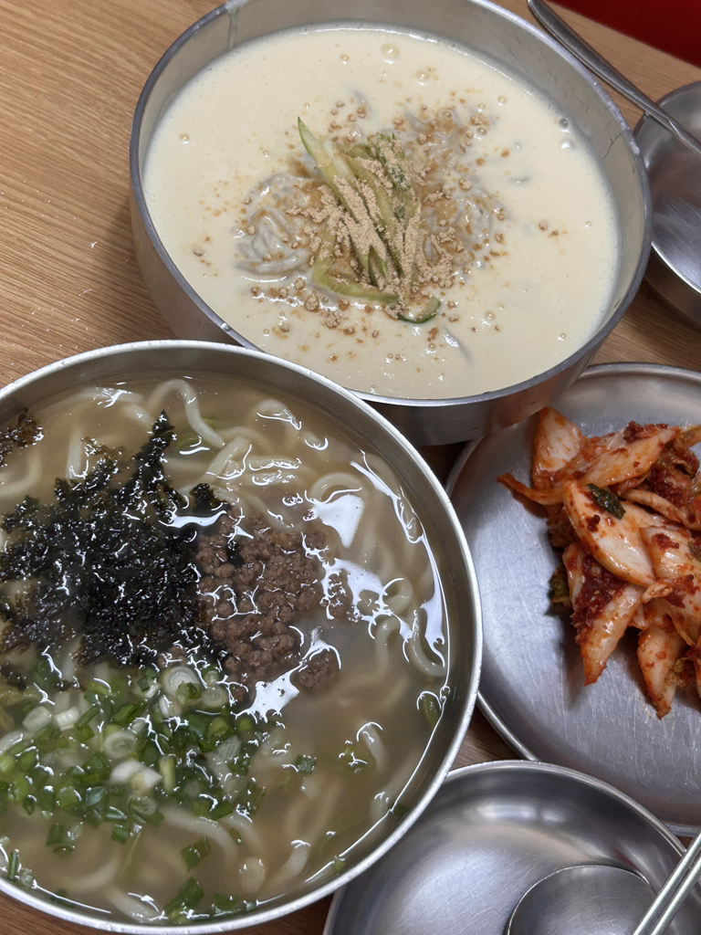 Daewonkalguksu 5