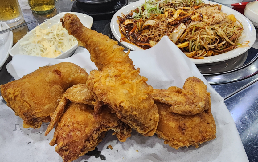 응닭하라 4조각치킨&냉동삼겹전문점 사진 3