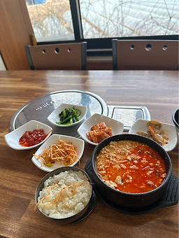 Toechonsundubu (퇴촌순두부) 3