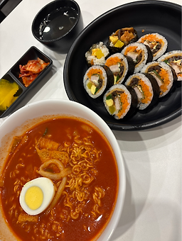 싸다김밥 신촌점 대표 사진