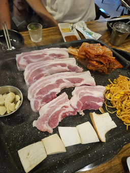 Samgyeopsalgwajijimi 3