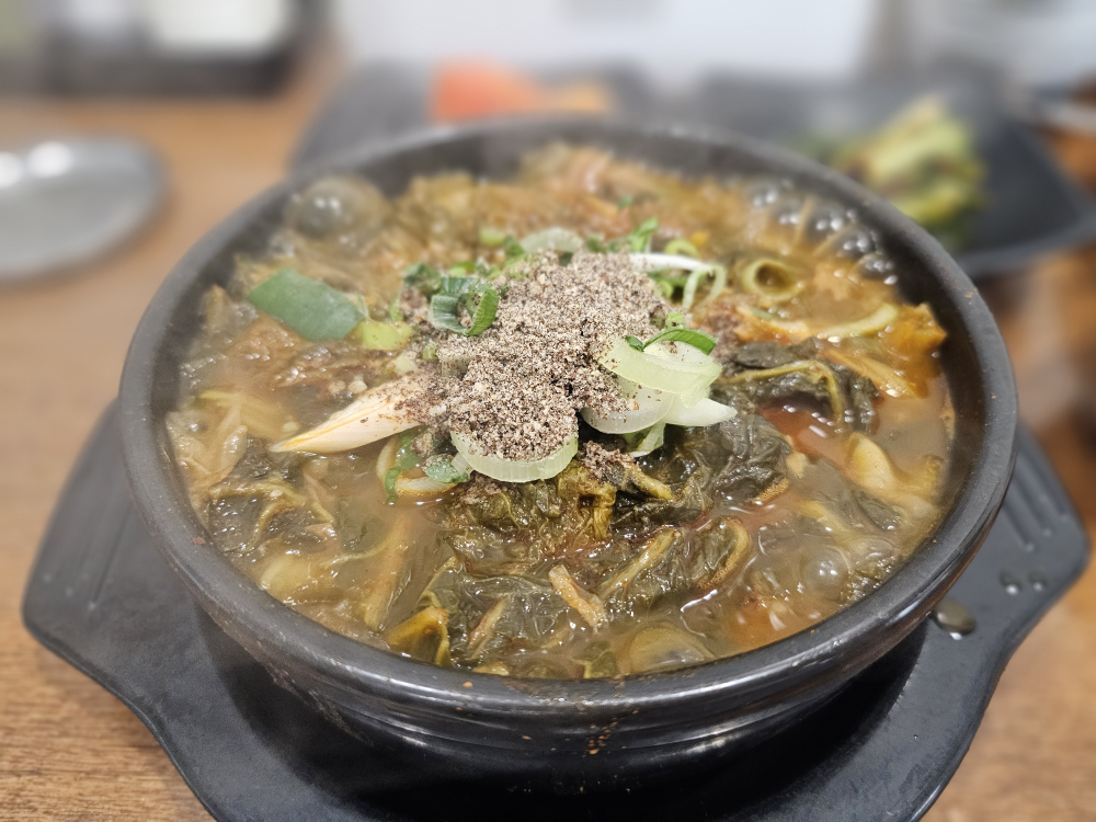 Hansarigamjatang&ppyeogui 6