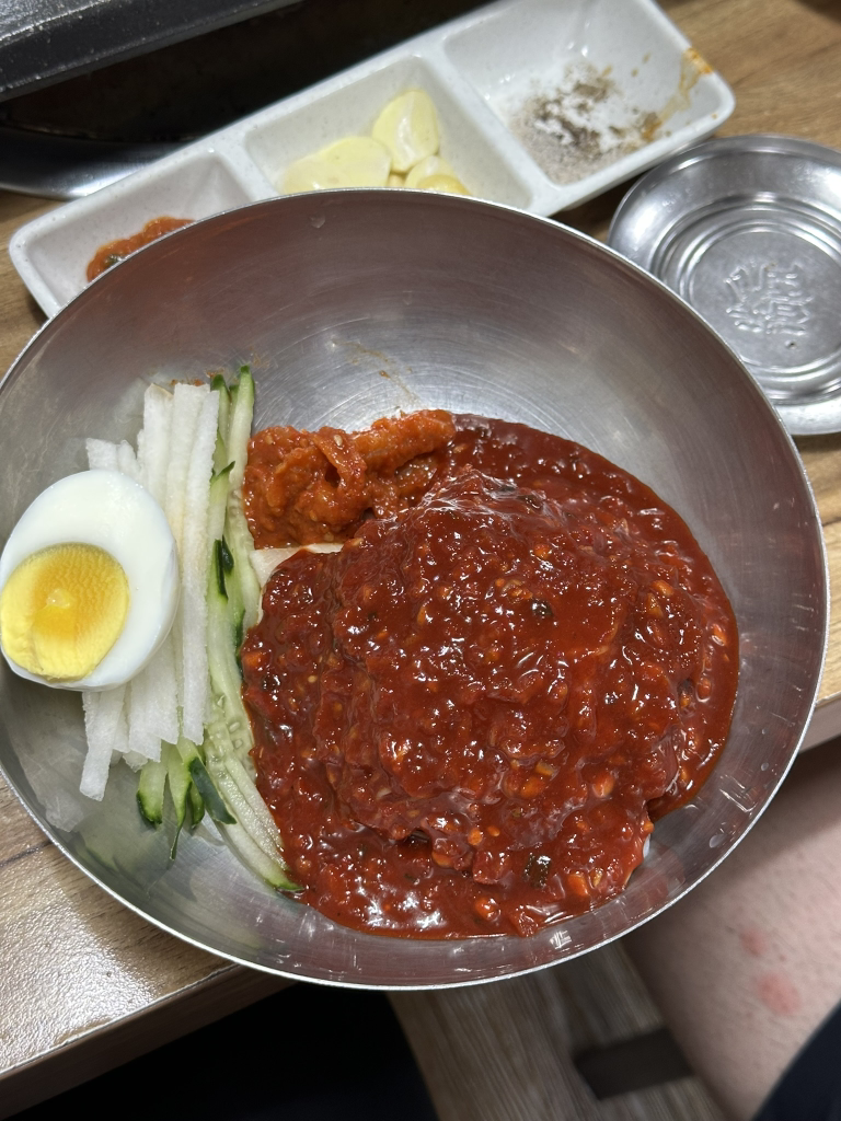 뿔난돼지 대표 사진