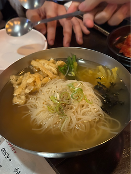만복국수집 압구정로데오 대표 사진
