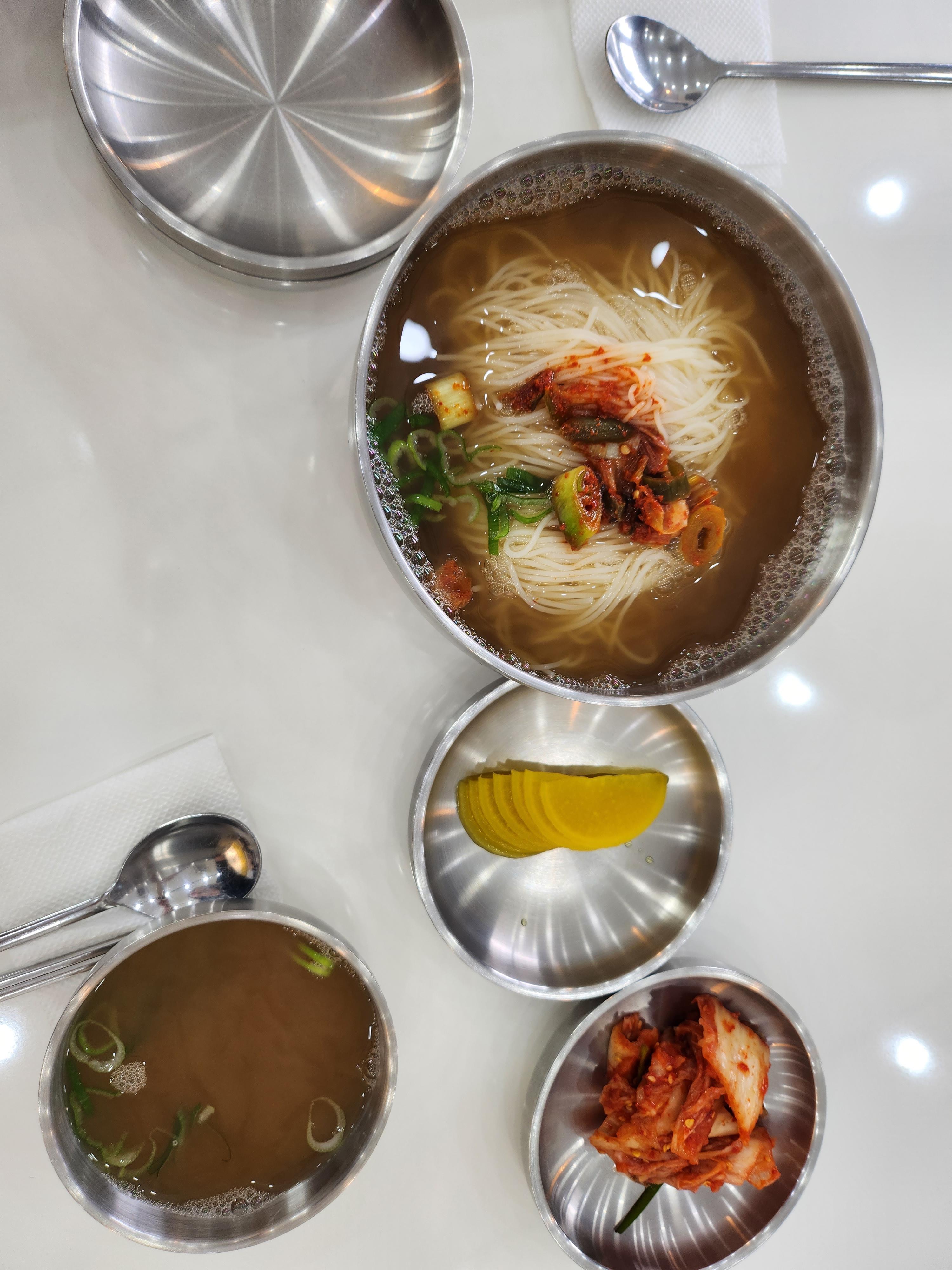Guksugihaeng buseongjeom (국수기행 부성점) 1