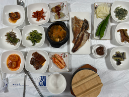 Deulbitjeongsik (들빛정식) 2
