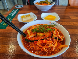 망향비빔국수 4