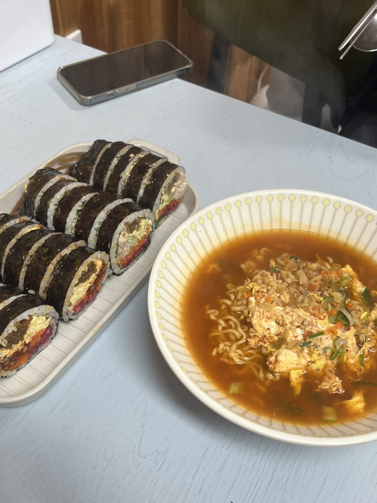 구나경김밥 5