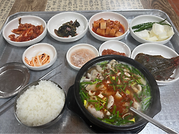 장터국밥 1